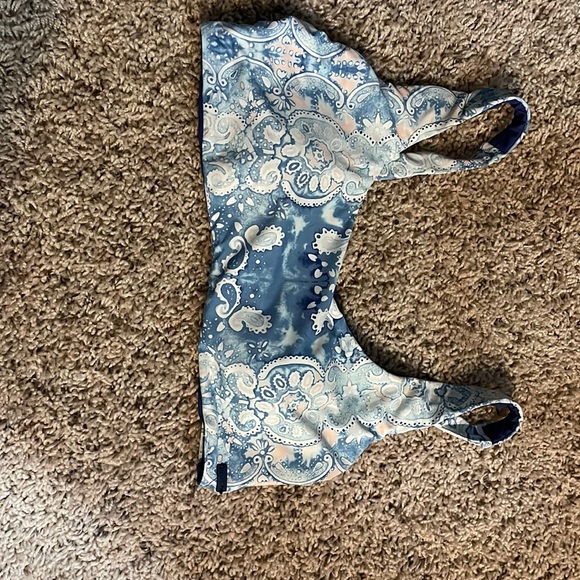 Reversible roxy swimsuit - Picture 1 of 5